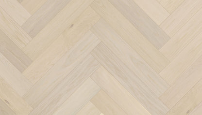 „Herringbone“ rašto ąžuolo parketlentės „AB Latte“ Extra Matt Lacquered Gloss 5% – #14289