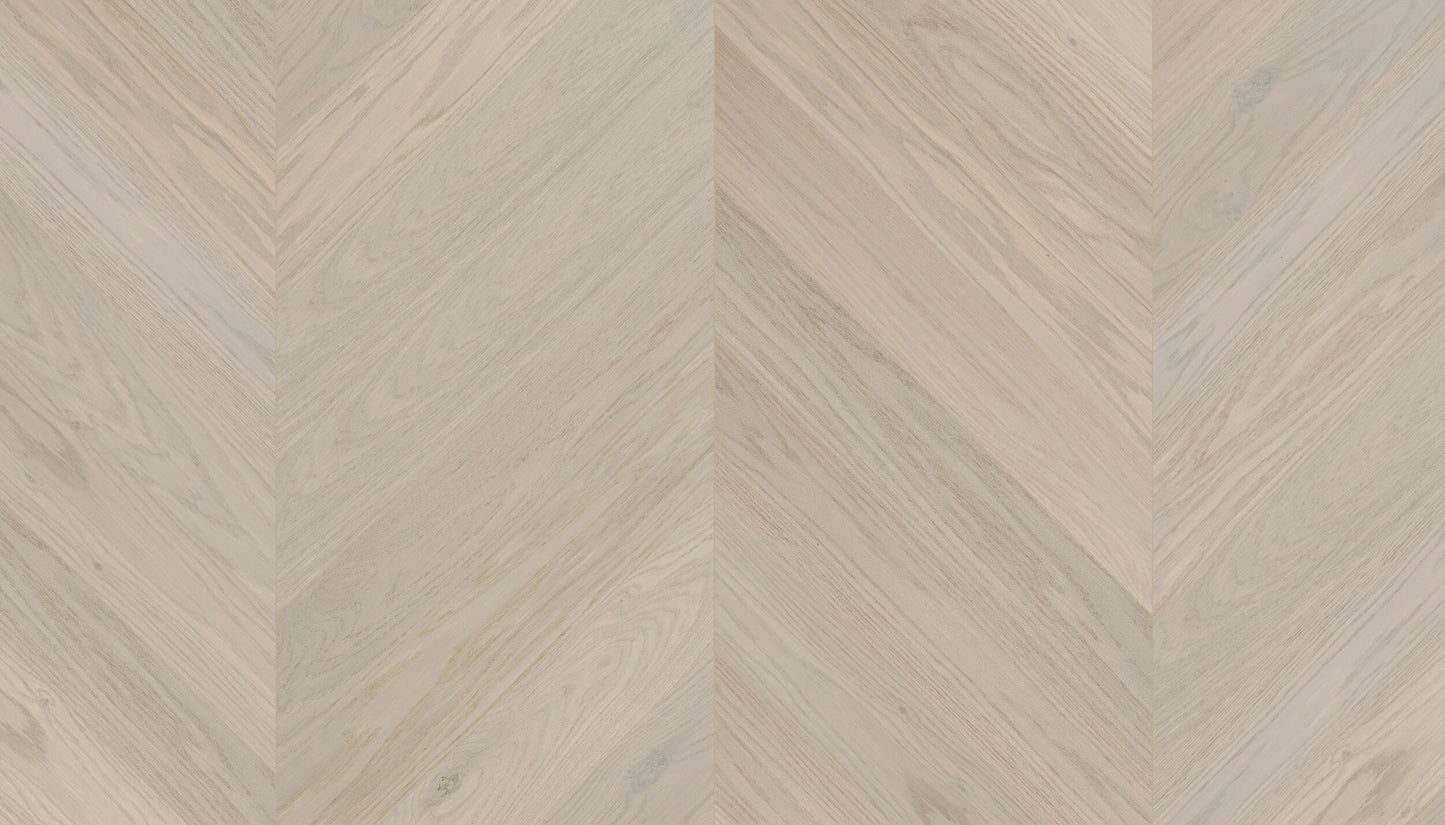 „Chevron“ rašto ąžuolo parketlentės „Pearl AB“ Extra Matt Lacquered 4B Gloss 5% – #15517